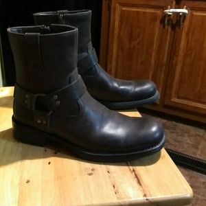 Men's mid dress boots